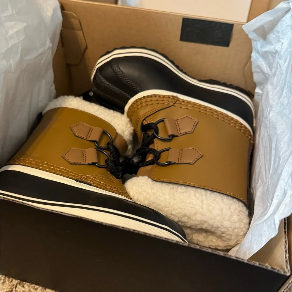 SOREL Yoot Pac TP Waterproof Boots - Size 9